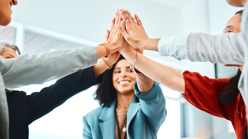 Strategies ⁣for Cultivating Trust ‍Through ​Transparency​ and Accountability