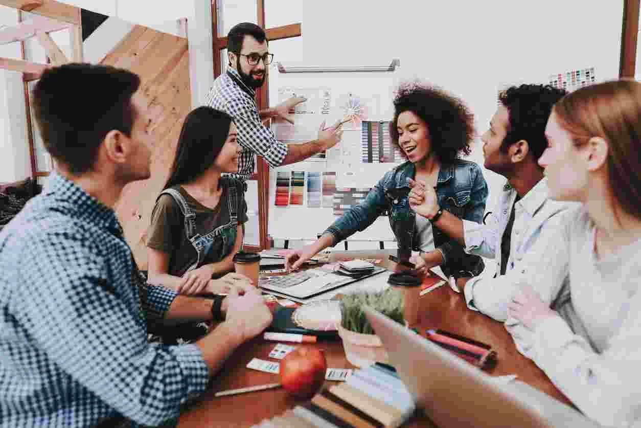 Crafting Compelling Collaborative Campaigns that Resonate with Audiences
