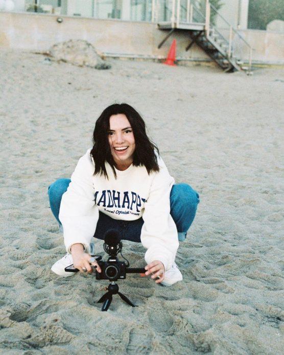 Creating Authentic Connections: The Rise of Relatable Influencers in Marketing Strategies