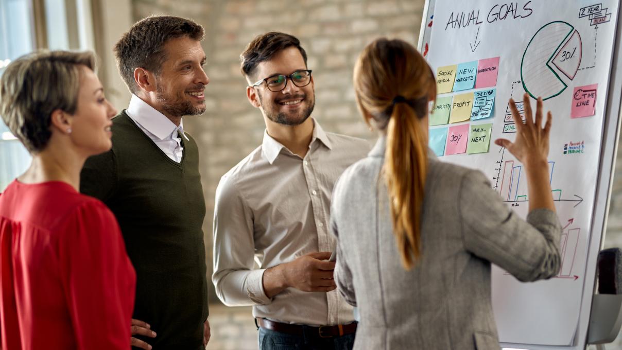 Navigating Communication Strategies for successful Engagement